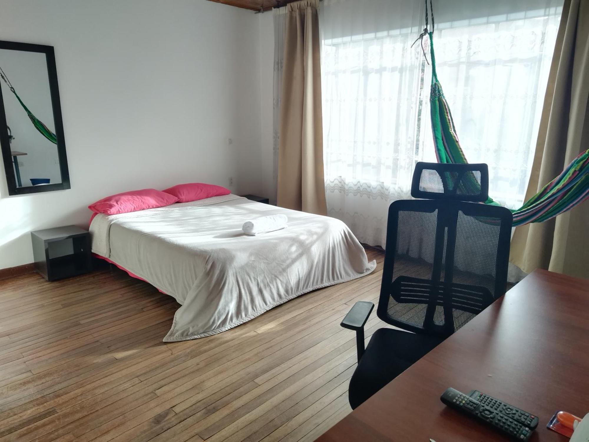 Casa En Bogota Ubicada En Zona Central Zewnętrze zdjęcie